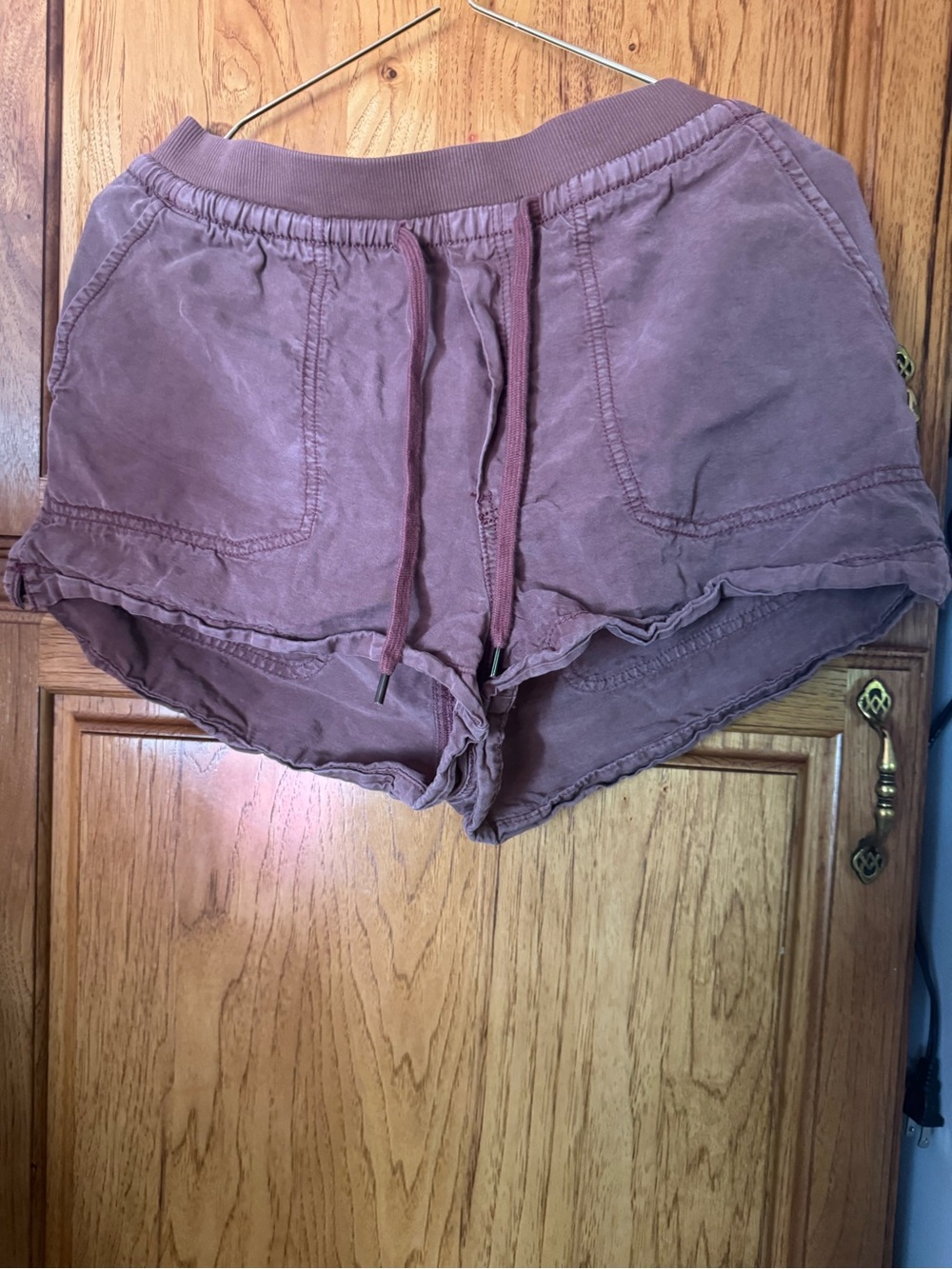 American Eagle Outfitters Mauve Drawstring Athletic Shorts